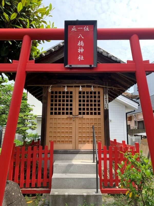 唐人町の八橋神社の鳥居